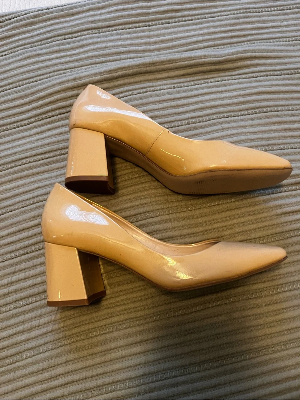 Marc Fisher sleek marc